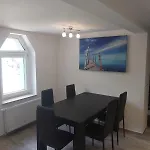Ferienapartment Meiss شقة *
