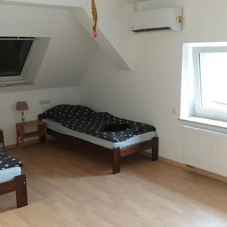 Ferienapartment Meiss شقة *