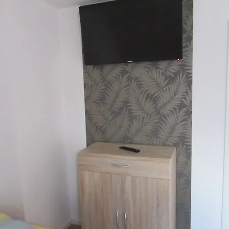 Ferienapartment Meiss Apartmán Erdeborn
